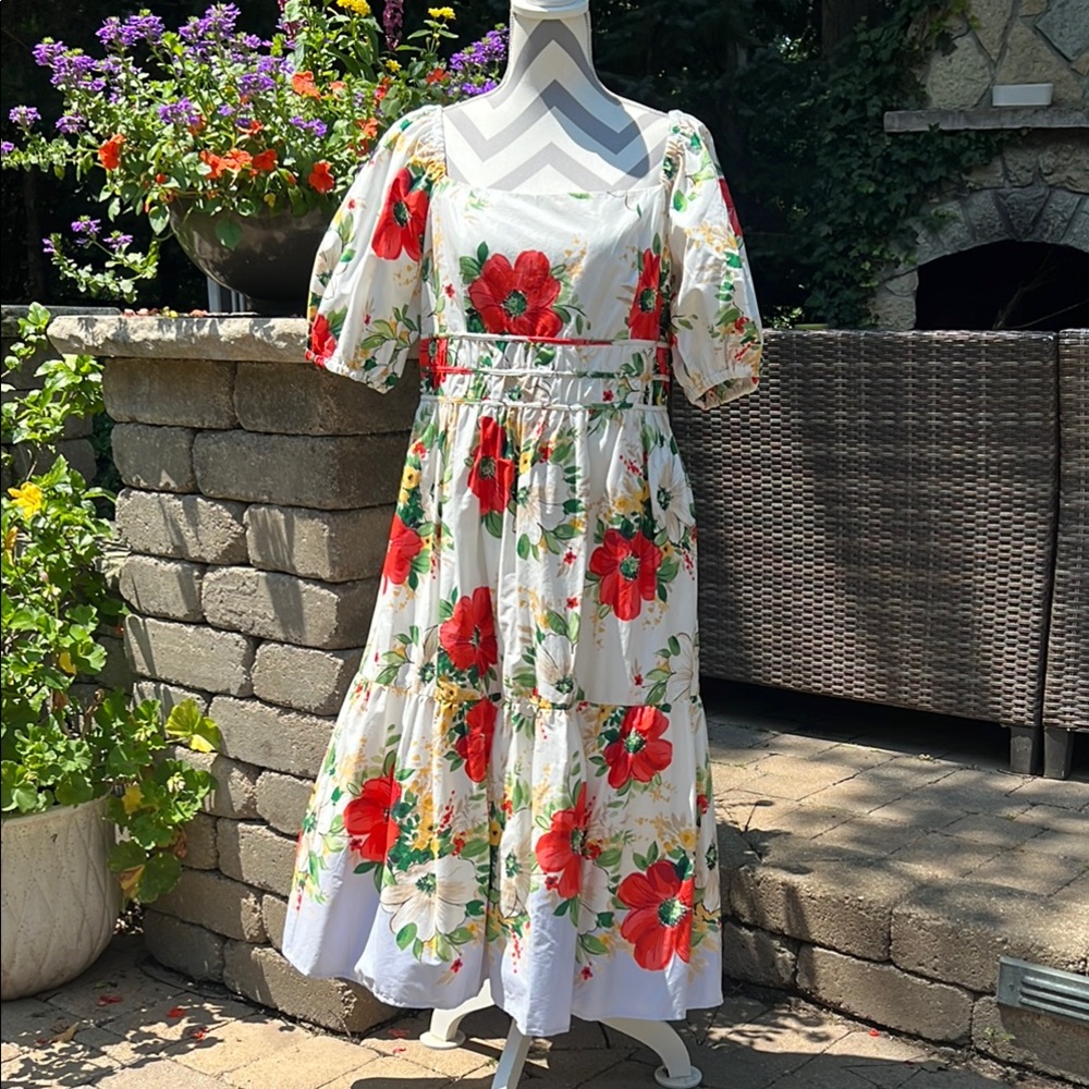 New from Dillards Vince Camuto Floral Midi Dress